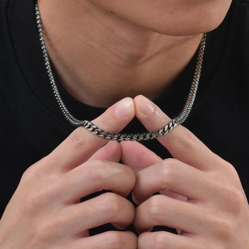 Classic Curb Link Chain Necklace